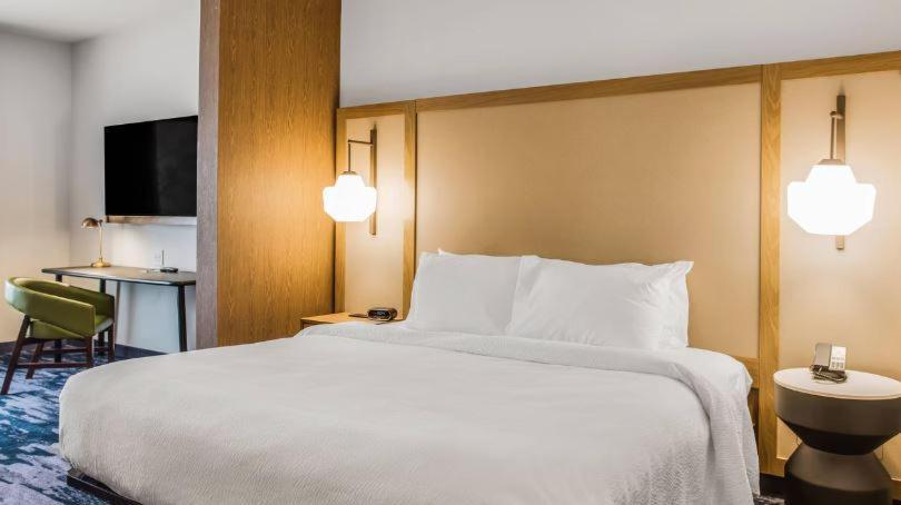 Fairfield Inn & Suites Рола Екстериор снимка