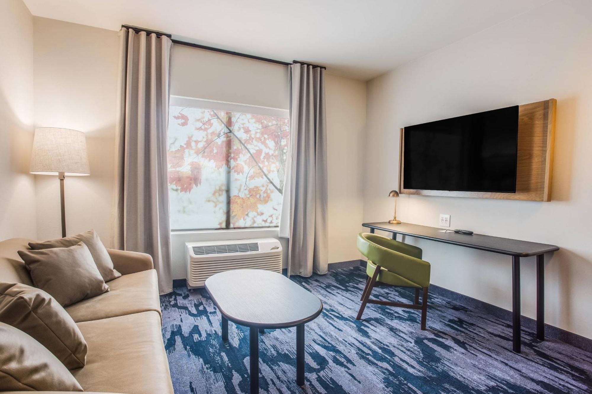 Fairfield Inn & Suites Рола Екстериор снимка