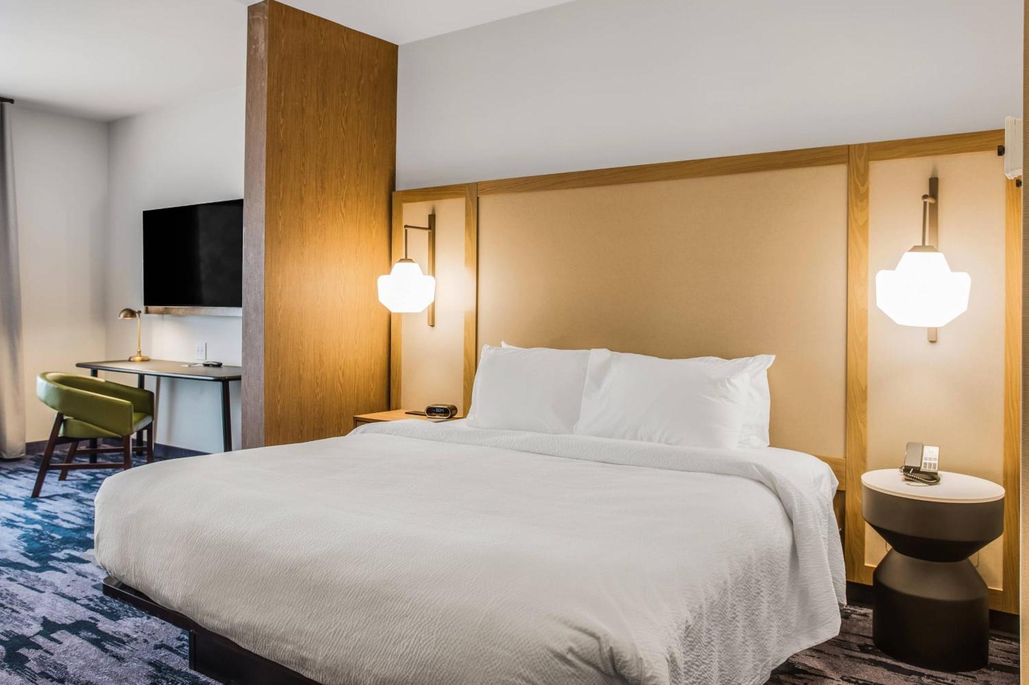 Fairfield Inn & Suites Рола Екстериор снимка